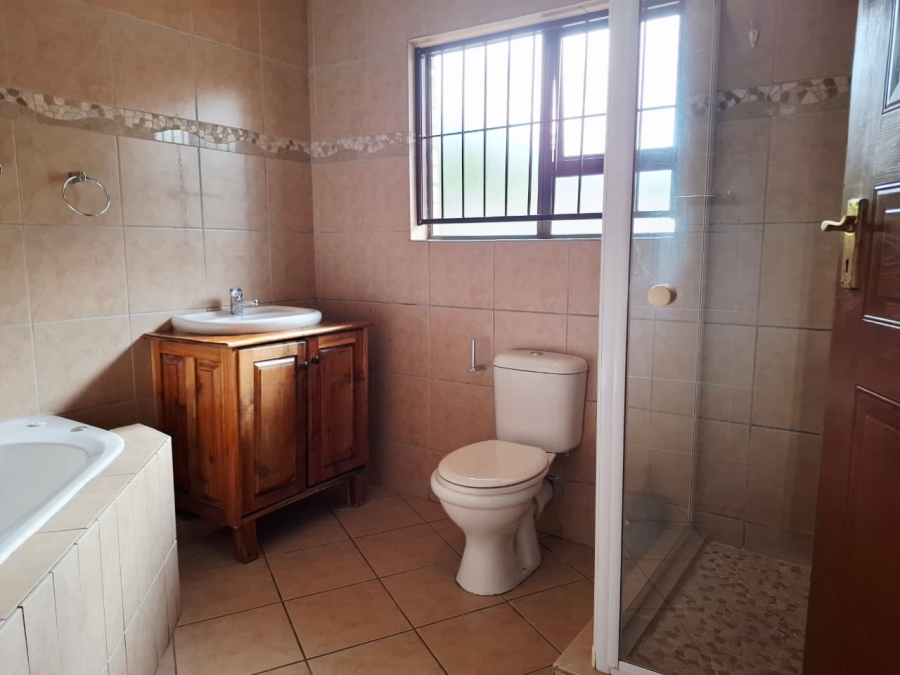 6 Bedroom Property for Sale in Universitas Free State